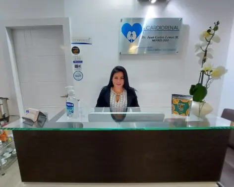 Recepción para agendar citas presencial o tele-consulta